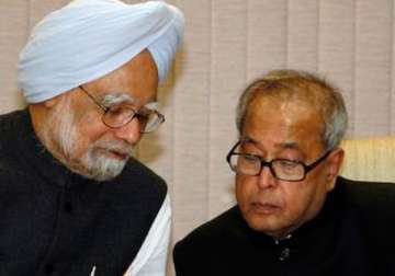 after talks with mamata pranab meets pm