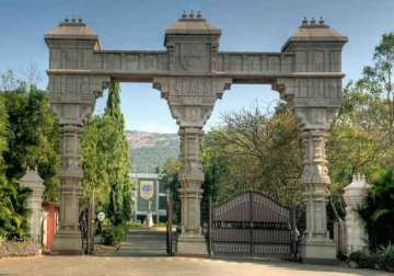 agitation seeking removal of madurai kamaraj university vc to be intensified