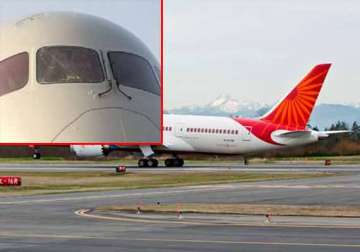 air india dreamliner enroute kolkata turns back mid air due to crack in windshield