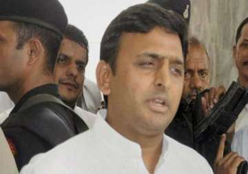 akhilesh shunts out home secretary dgp to visit badaun