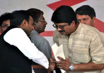 akhilesh to expand up cabinet raja bhaiya likely to get berth