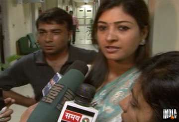 alka lamba removed from ncw panel probing molestation case