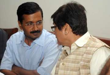 all parties together in corruption kejriwal