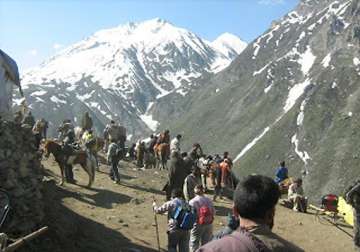 amarnath yatra batch of 1 871 pilgrims leave from jammu