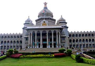 andhra legislature to become nearly paperless in 18 months