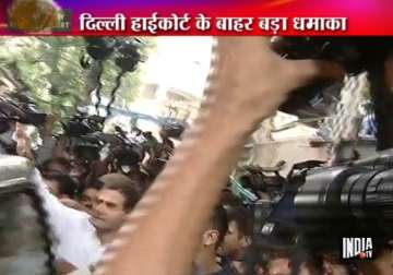 angry crowds heckle rahul gandhi at rml hospital