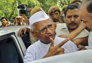 anna hazare says he is willing to face bullets for agitation