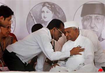 hazare recovering should not fast for one month say doctors