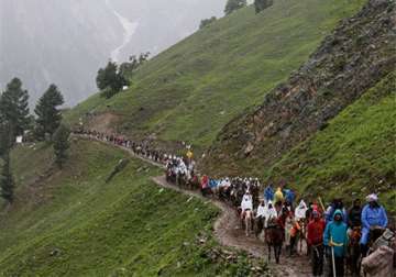 another batch of 1 996 pilgrims leave for amarnath