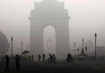 another chilly morning in delhi
