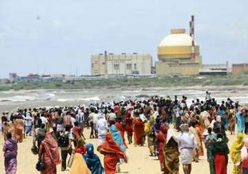 anti knpp protesters block sea approach to tuticorin port