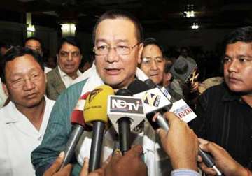 arunachal pradesh chief minister resigns