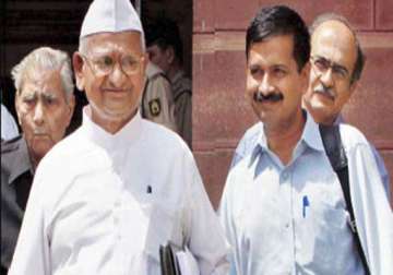 arvind kejriwal still a govt servant says finance ministry