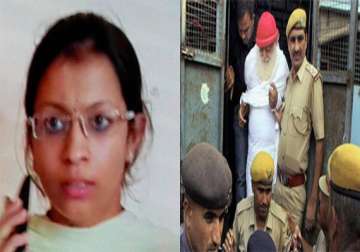 jodhpur police wants to question asaram gurukul warden shilpi badly raids ashrams in rajasthan