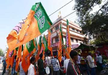 bjp confident of winning 4 7 seats in delhi