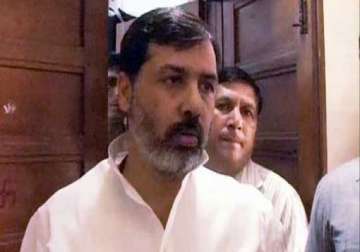 bsp expels mp dhananjay singh facing criminal charges
