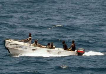 bangladeshi pirates kill 4 indian fishermen kidnap 12