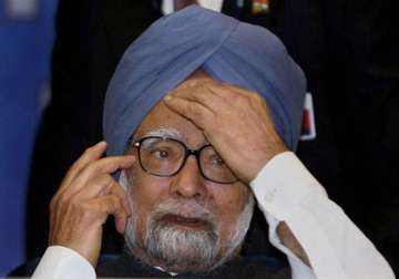 bats birds to greet manmohan singh at new address