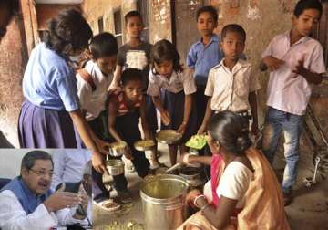 bihar midday meal tragedy poisonous oil came from rjd leader s shop says bihar education minister