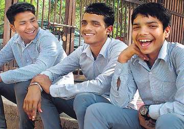 braveheart delhi schoolchildren save life of an accident victim