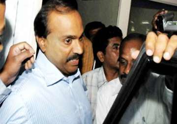 cbi questions karunakara reddy for illegal mining