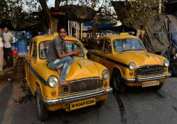 cabbies to hold protest rally tomorrow