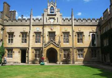 cambridge university rules out opening campus in india