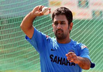 case against dhoni for hurting religious sentiments