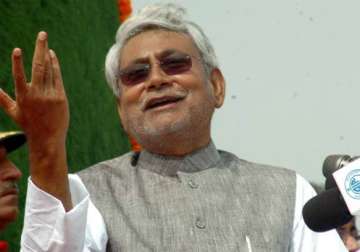 centre blocking rs 1 lakh crore investment in bihar says nitish