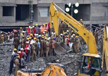 chennai building collapse toll rises to 61