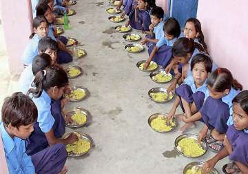 children reluctant to have mid day meal in bihar