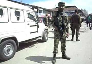 civilian killed in militant attack in sopore