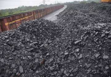 coal scam ex bureaucrat paints a picture of helpless pm