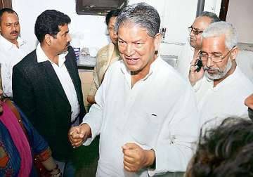 cong seeks to mollify rawat no change in leadership issue