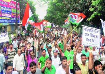 congress candidate in bengal declines to contest