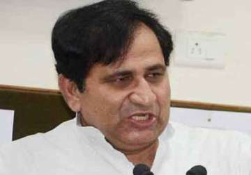 congress may support aap in delhi shakeel ahmed