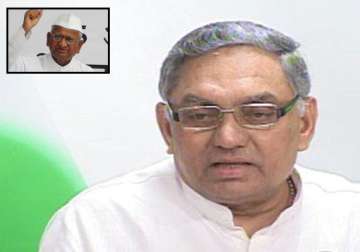 congress backs pm offer for dialogue on lokpal issue