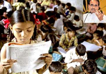 congress opposes mp govt move for teaching gita in schools