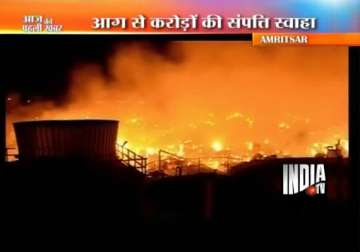 crores worth goods gutted in khanna paper mill fire