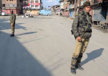 curfew continues in some areas of srinagar
