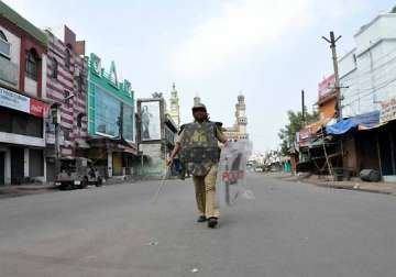 curfew like situation in old hyderabad