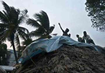 cyclone lehar dies down people in coastal ap heave sigh of relief