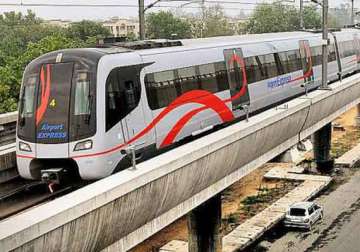 airport metro fares slashed new delhi station to airport in 19 minutes