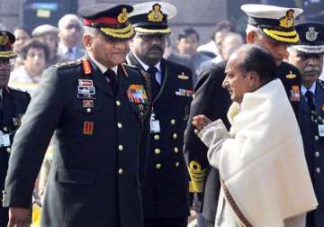 defence minister antony blames army for chief s age row gen singh agrees