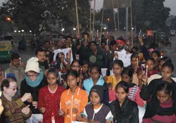 delhi damini gangrape showcause notices issued to senior delhi police officers