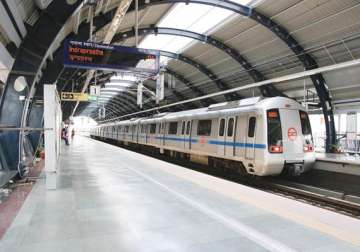delhi government releases first installment of rs 200 crore to dmrc