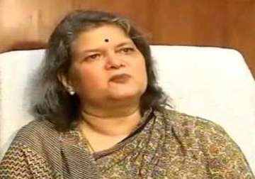 delhi police failed to tackle crime against women ncw chief