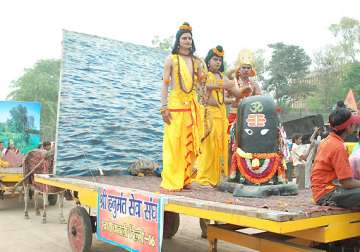 delhi celebrates ram navami devout break nine day fast