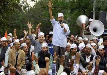 delhi elections aap emerges as dark horse in greater kailash