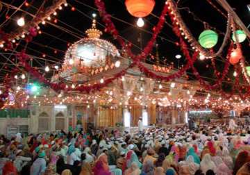 delhi government makes elaborate arrangements for urs pilgrims